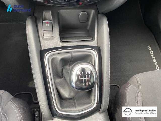Nissan Qashqai 1.3 DIG-T 140ch N-Connecta 2019 Euro6-EVAP