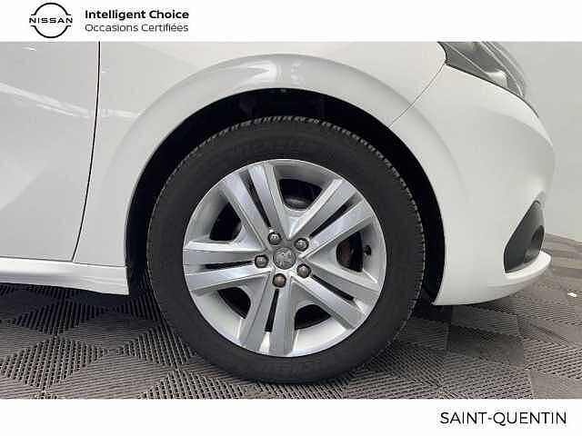 Peugeot 208 1.2 PureTech 82ch BVM5