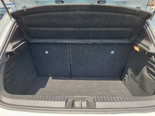 Renault Clio 1.6 E-Tech 140ch Intens