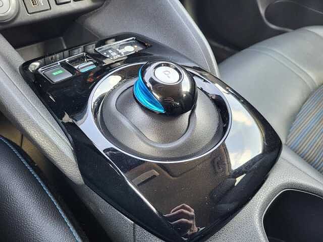 Nissan Leaf 150ch 40kWh N-Connecta 22