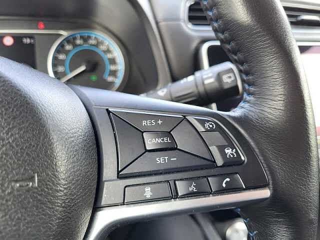Nissan Leaf 150ch 40kWh N-Connecta 22