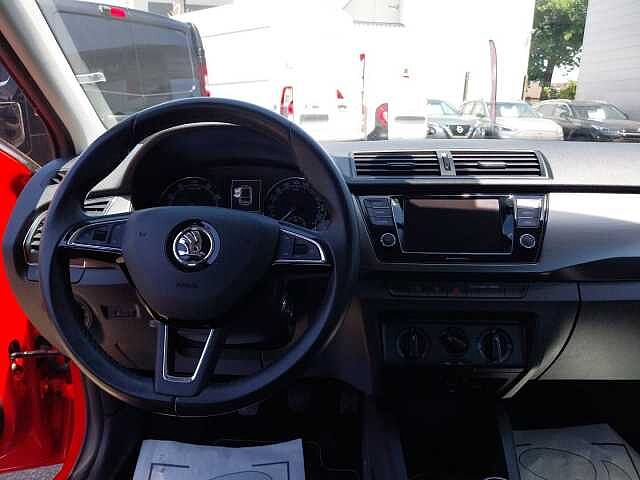 Skoda Fabia 1.0 MPI 60 ch BVM5