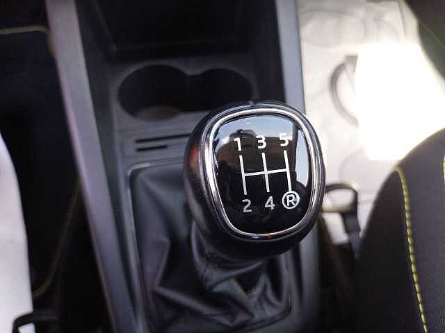 Skoda Fabia 1.0 MPI 60 ch BVM5