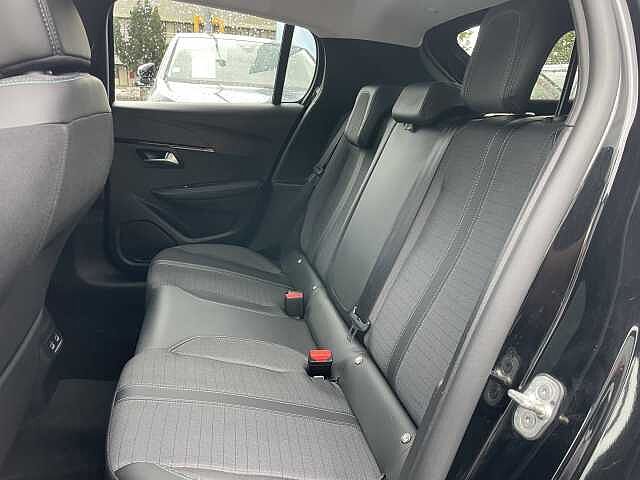 Peugeot 208 PureTech 100 S&amp;S BVM6