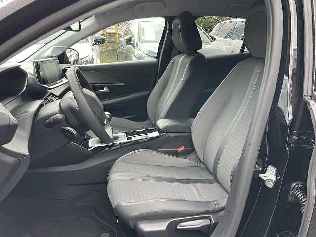 Peugeot 208 PureTech 100 S&amp;S BVM6