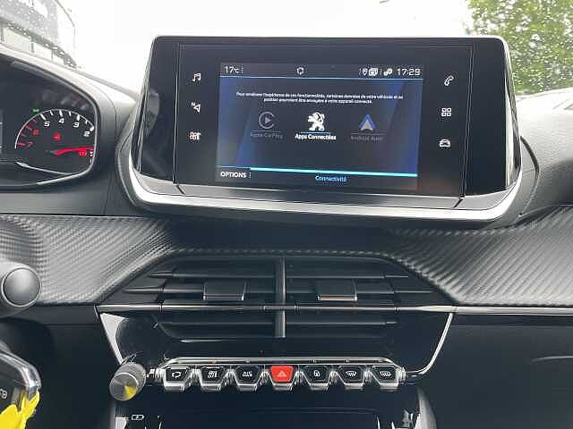 Peugeot 208 PureTech 100 S&amp;S BVM6